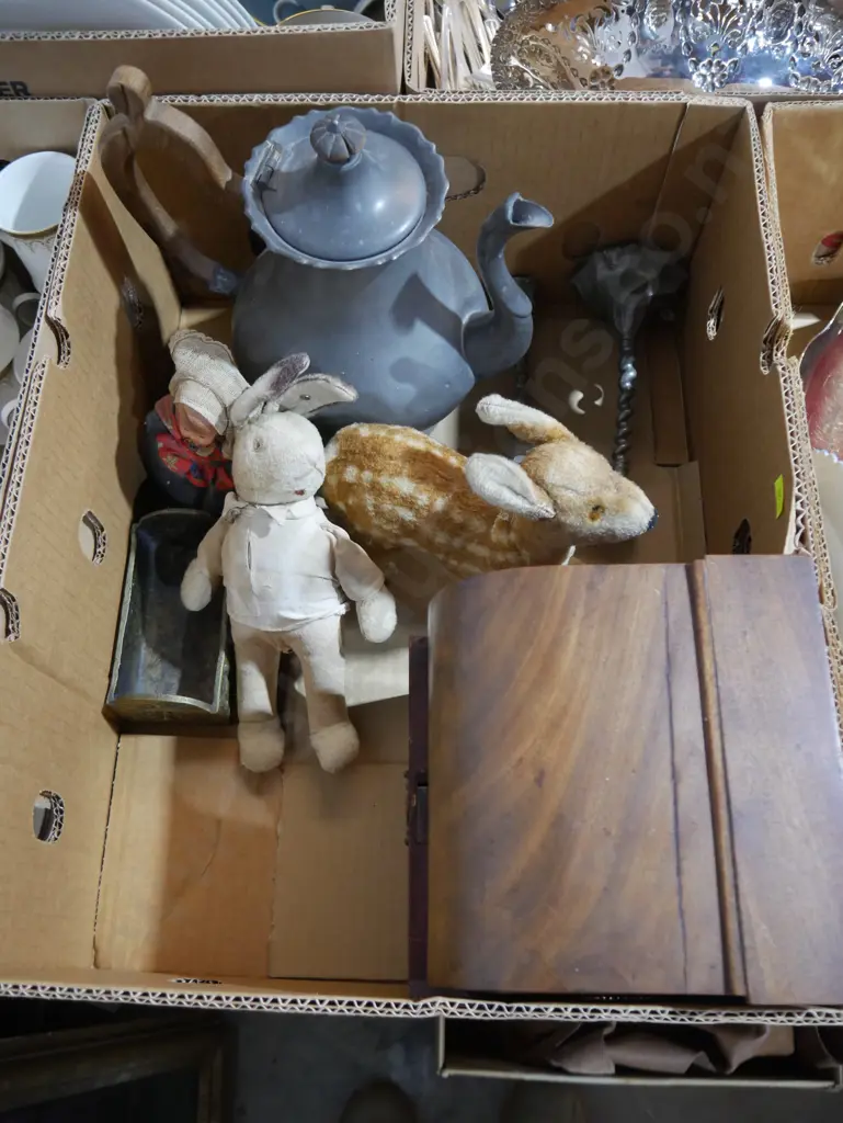 Metal jug etc Image 1++