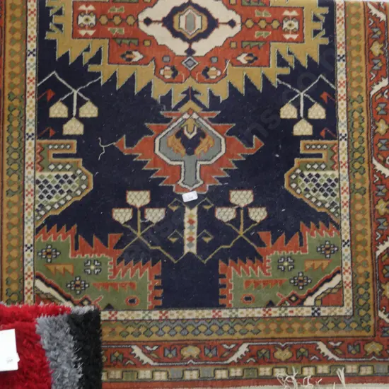 Floor rug