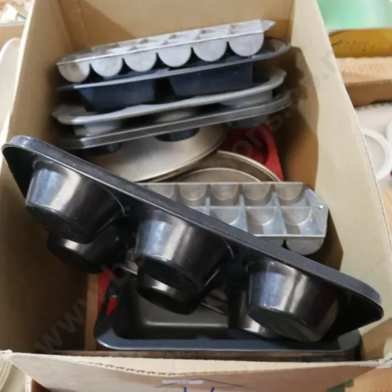Baking tins