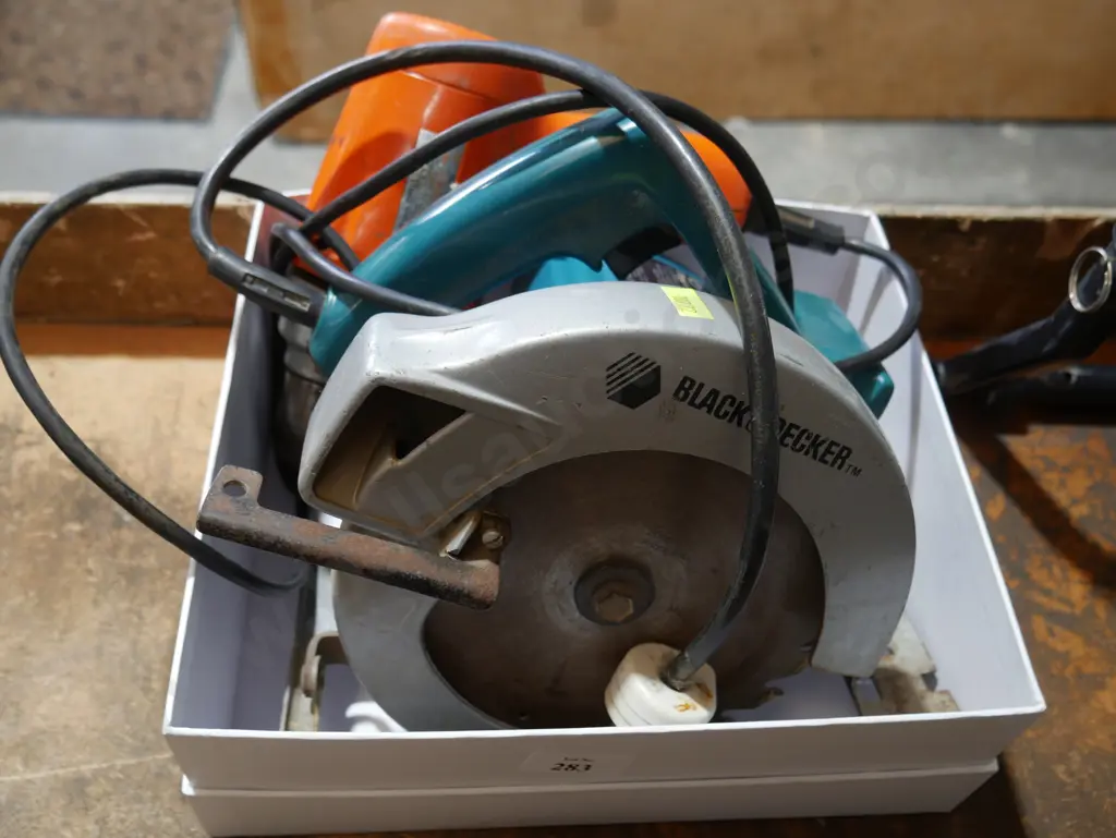 Black & Decker circular saw and drill Image 1++
