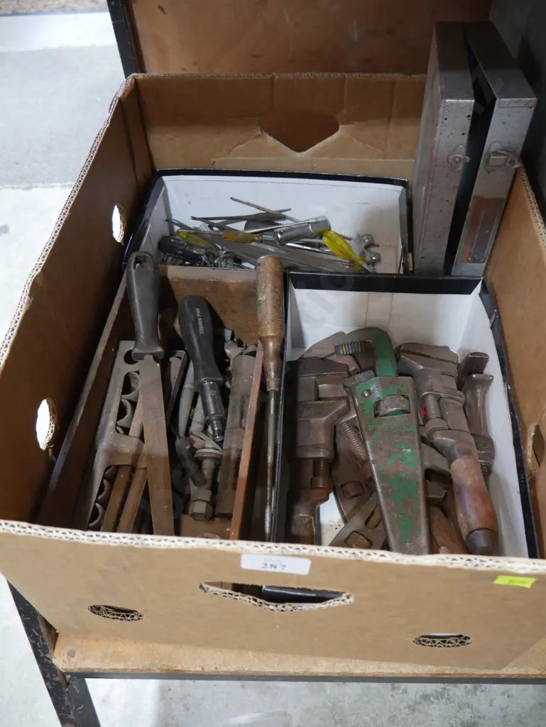 Tools Image 1++