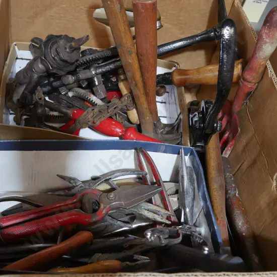 Box assorted tools