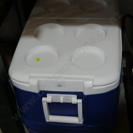 Chilli bin