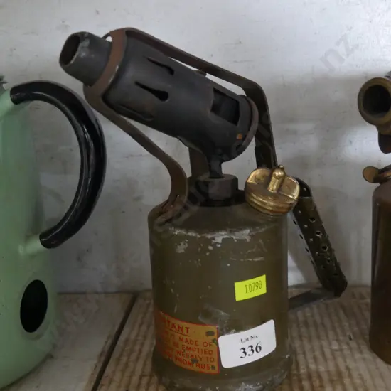 Blow torch