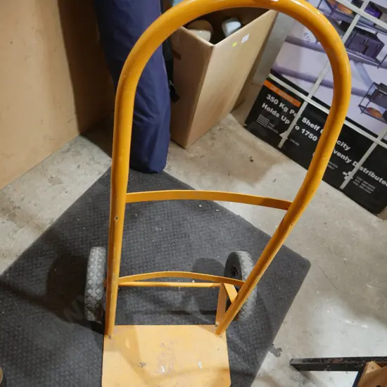 Small sack barrow