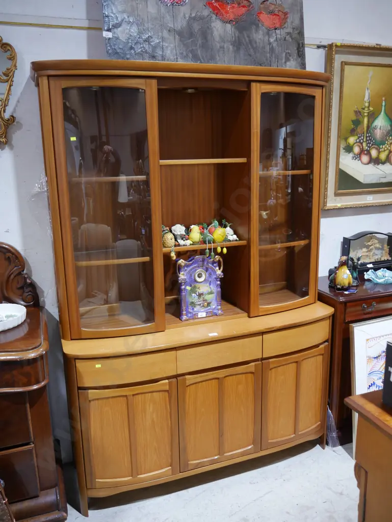 Wall unit Image 1++