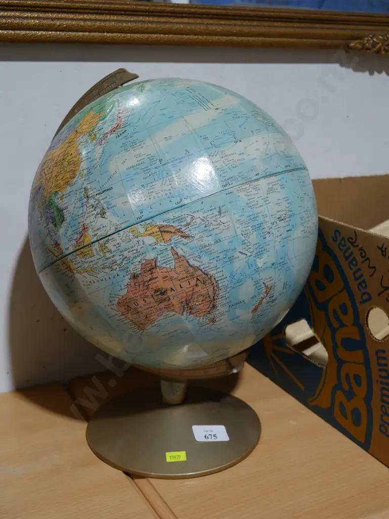 Globe Image 1++