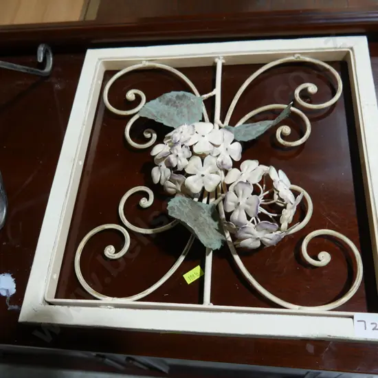 Metal wall hanging