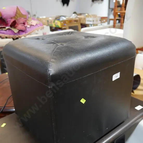 Pouf stool