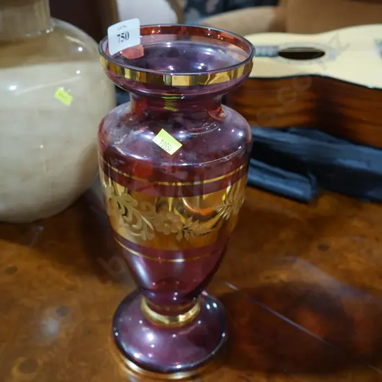 Glass vase