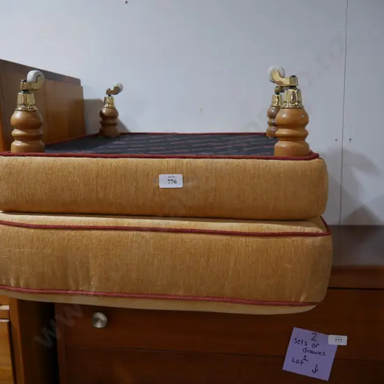 Ottoman on casters