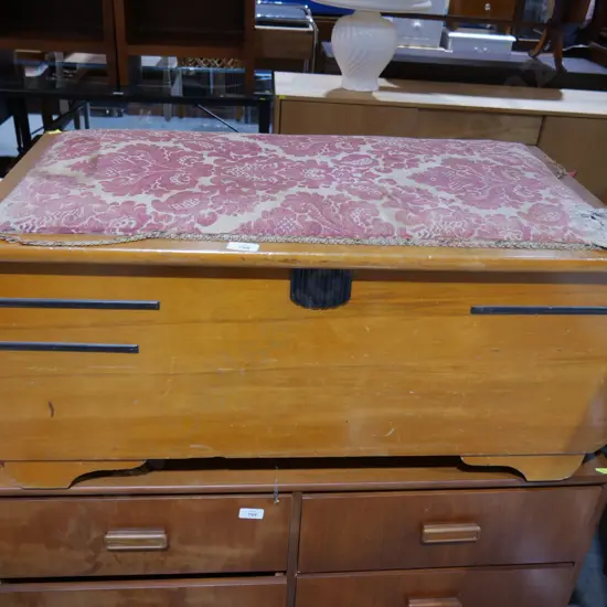Blanket box