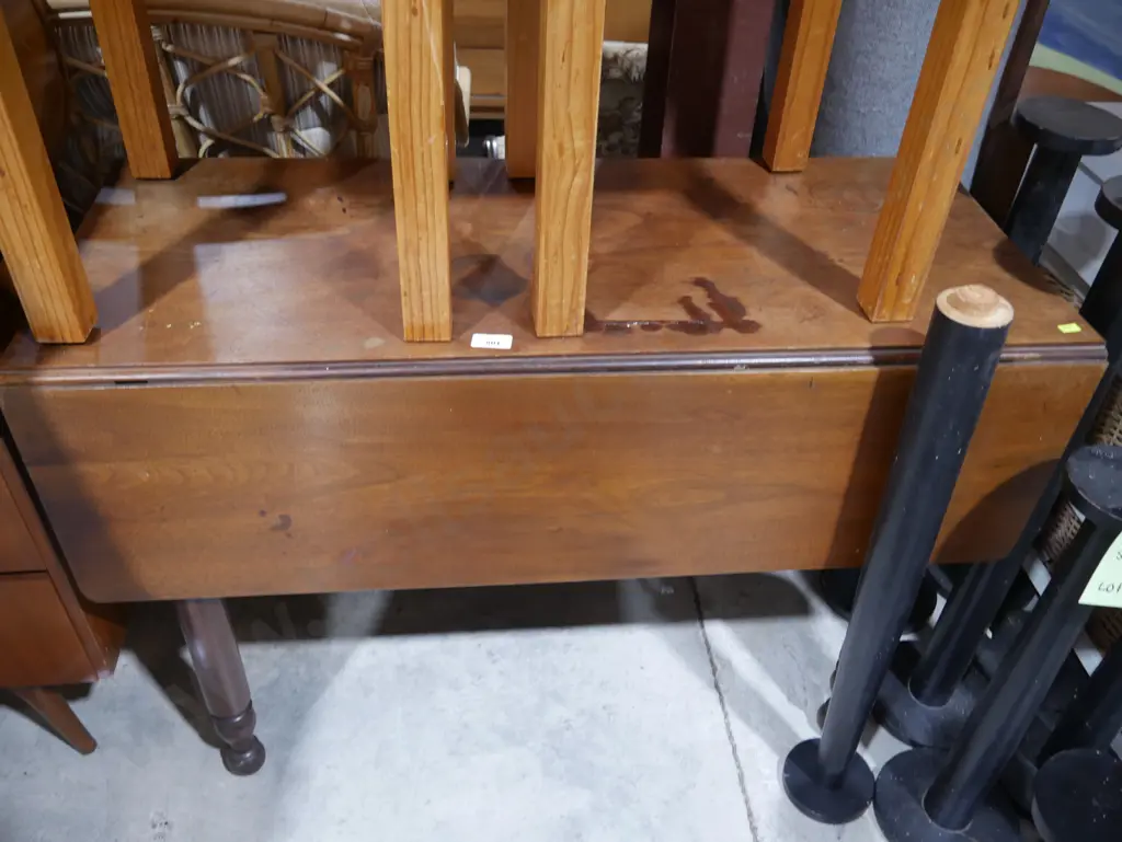 Drop leaf table Image 1++