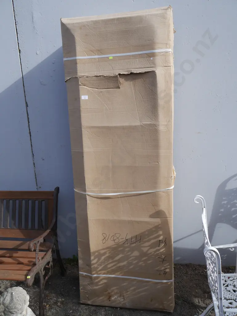 Folding swing seat (New in box) Image 1++