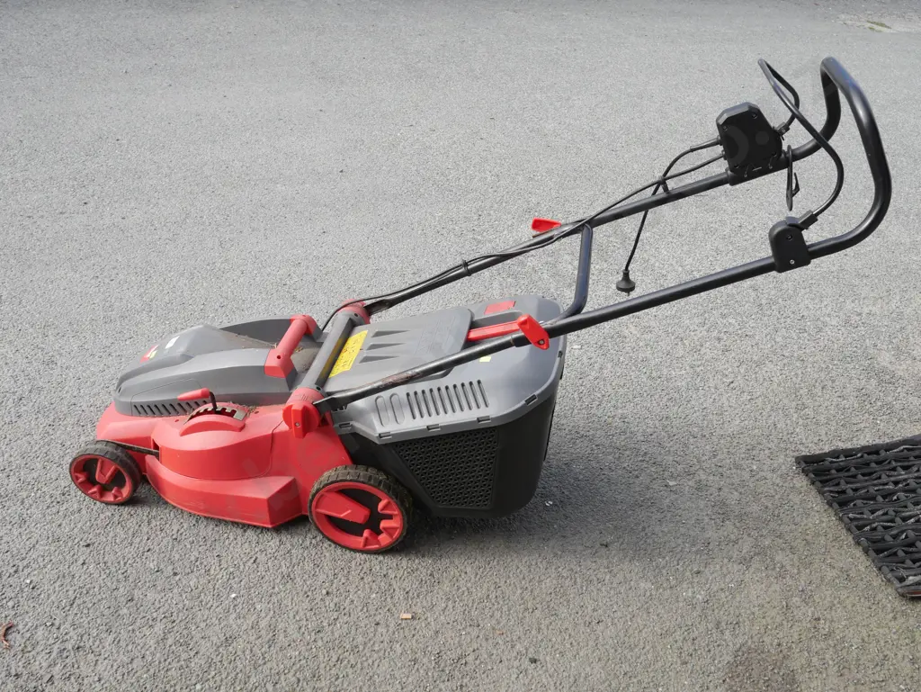 Morrison electric mower Image 1++