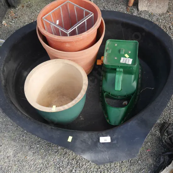 Plant pots etc