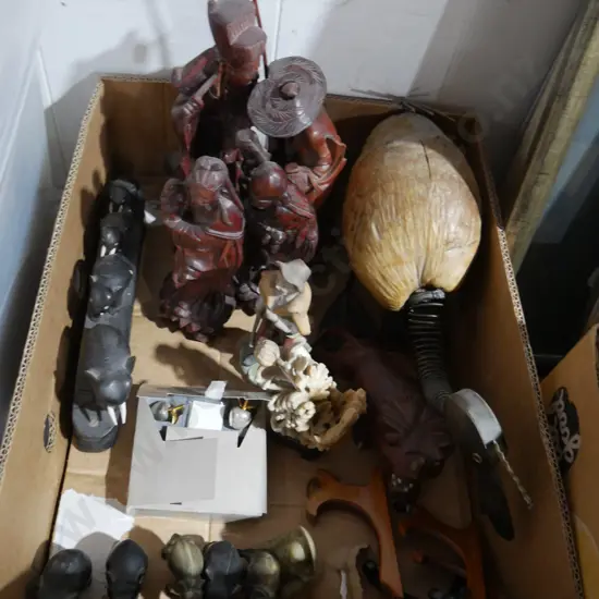 Figurine ornaments