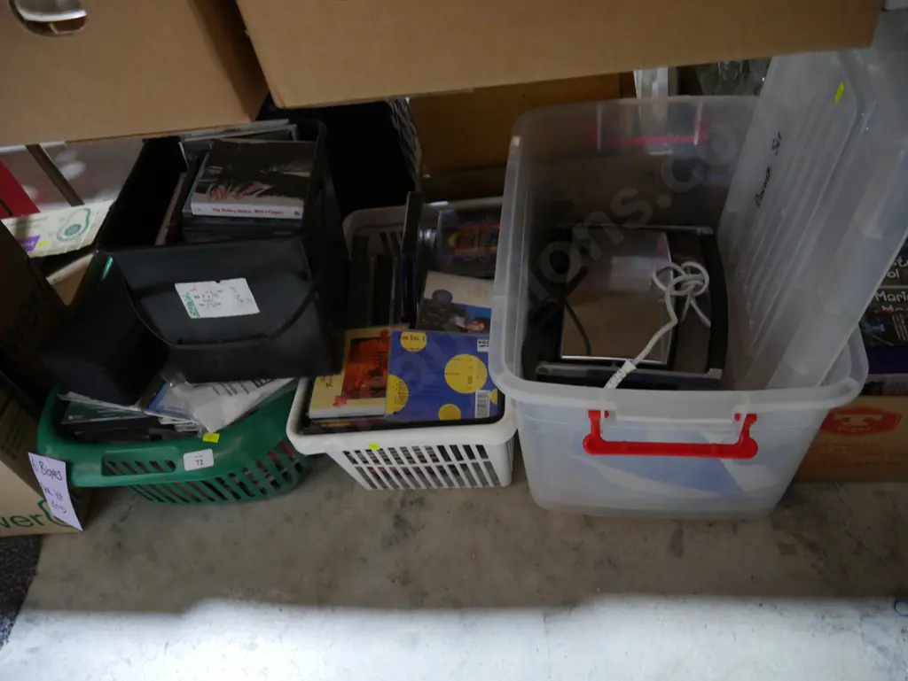 6 boxes of CDs, steam iron and sandwich grill Image 1++
