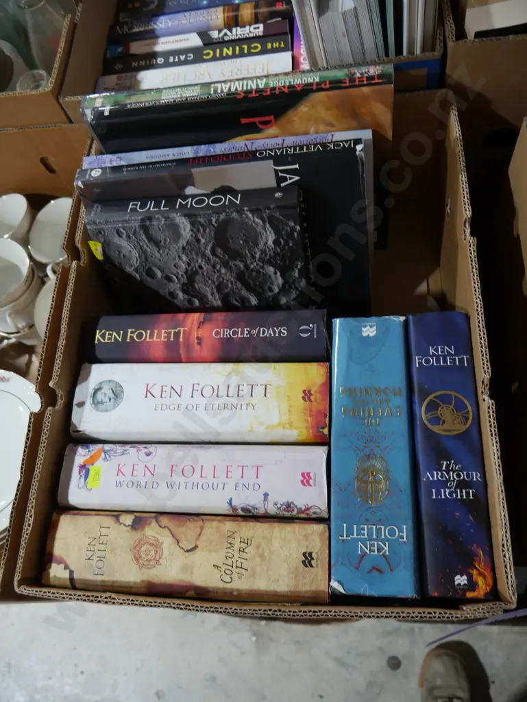 Two boxes of books Image 1++