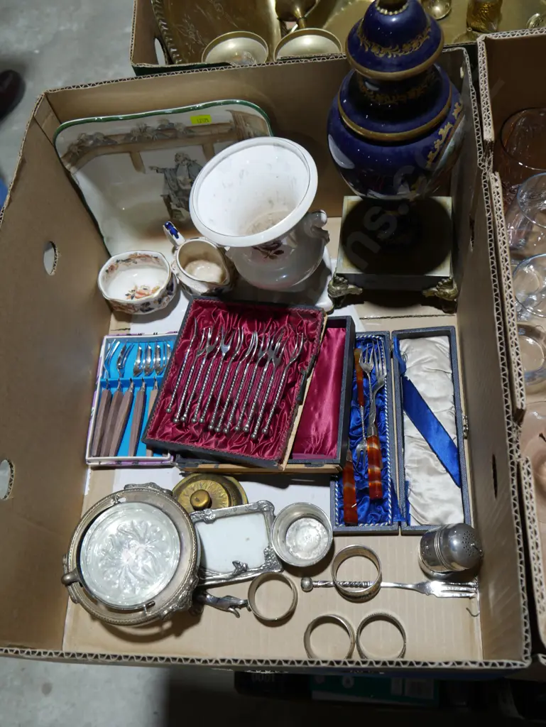 Cutlery, china etc Image 1++