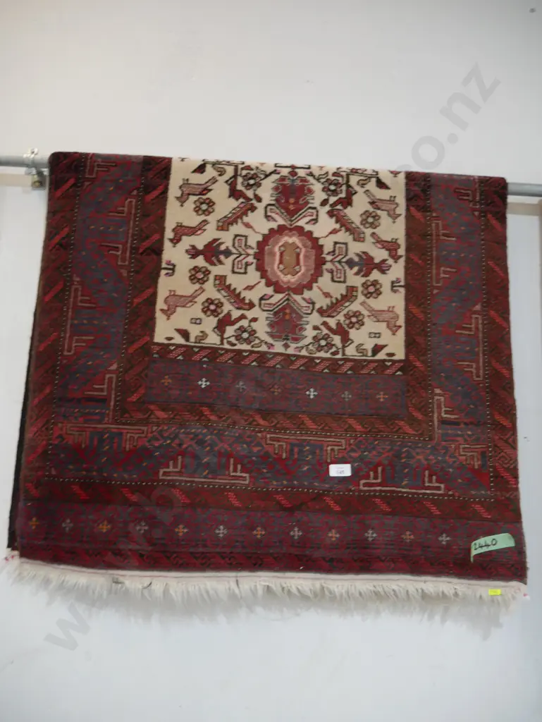 Hand knotted floor rug Image 1++