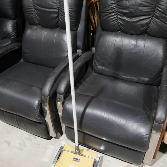 Carpet sweeper