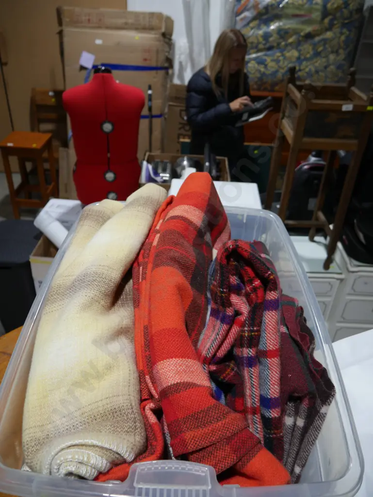 Woolen blankets Image 1++