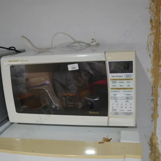 Sharp microwave
