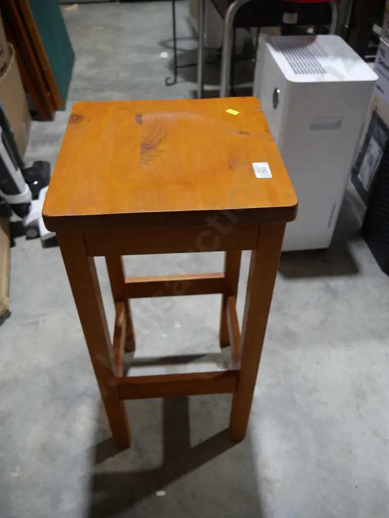 Wooden barstool Image 1++