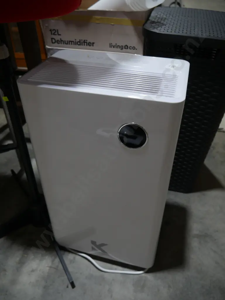 Kensington dehumidifier Image 1++