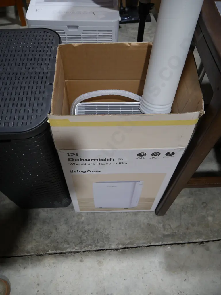 Living and co dehumidifier Image 1++