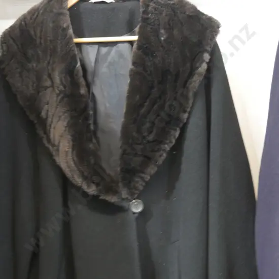 Ladies coat