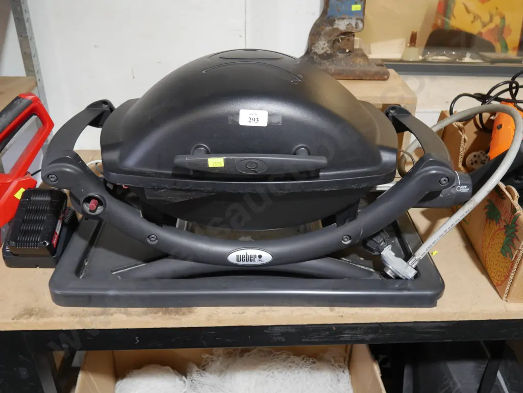 Weber BBQ Image 1++