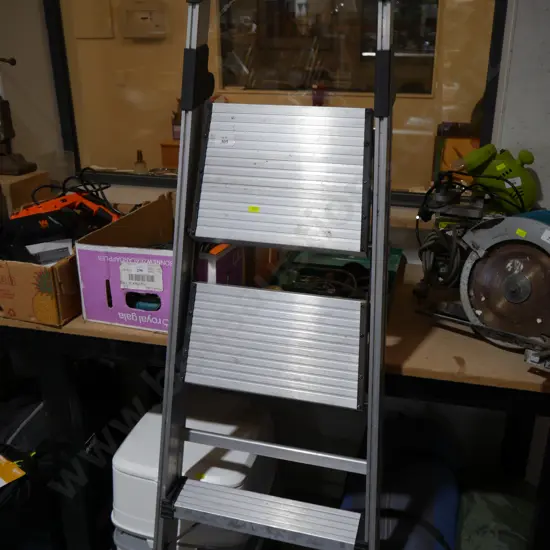 Werner aluminium ladder