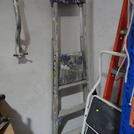 Bailey ladder