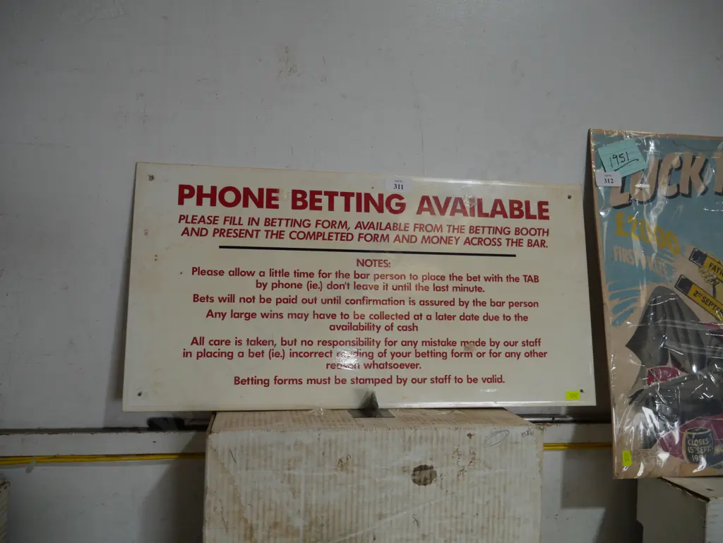 Phone betting available sign Image 1++