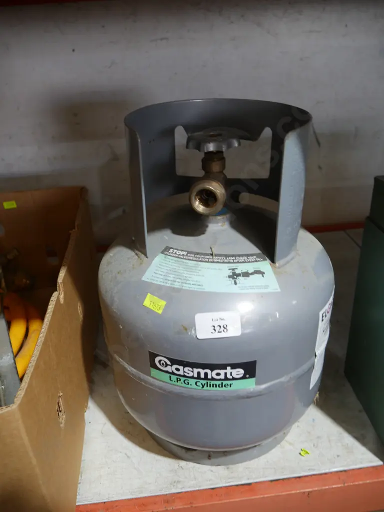 Gas cylinder Image 1++