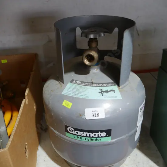 Gas cylinder