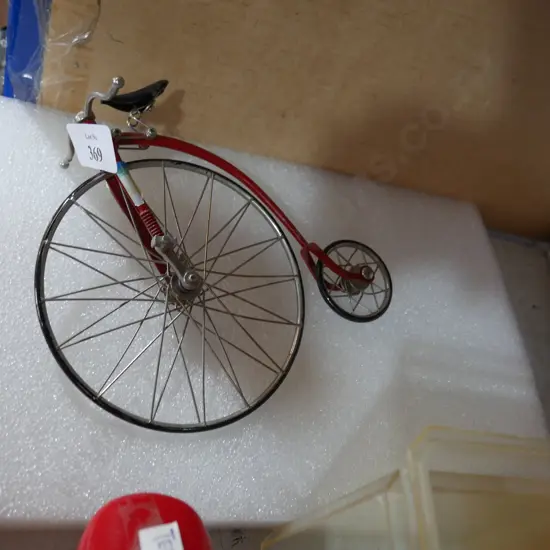 Model penny farthing