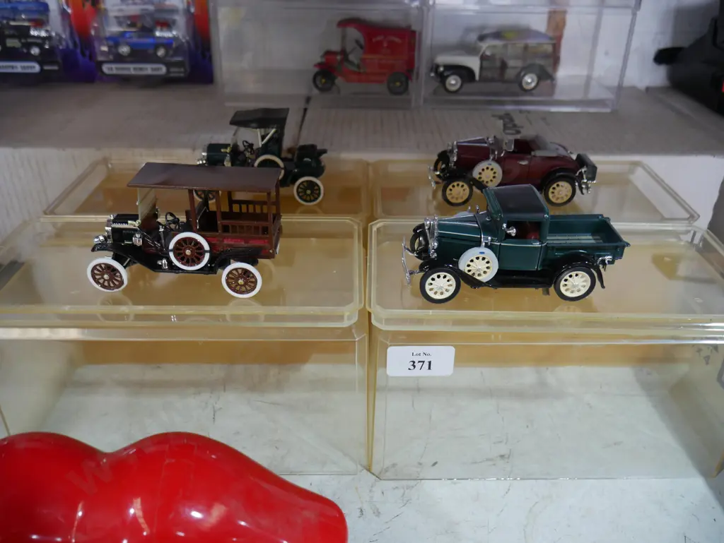 4 model cars Image 1++