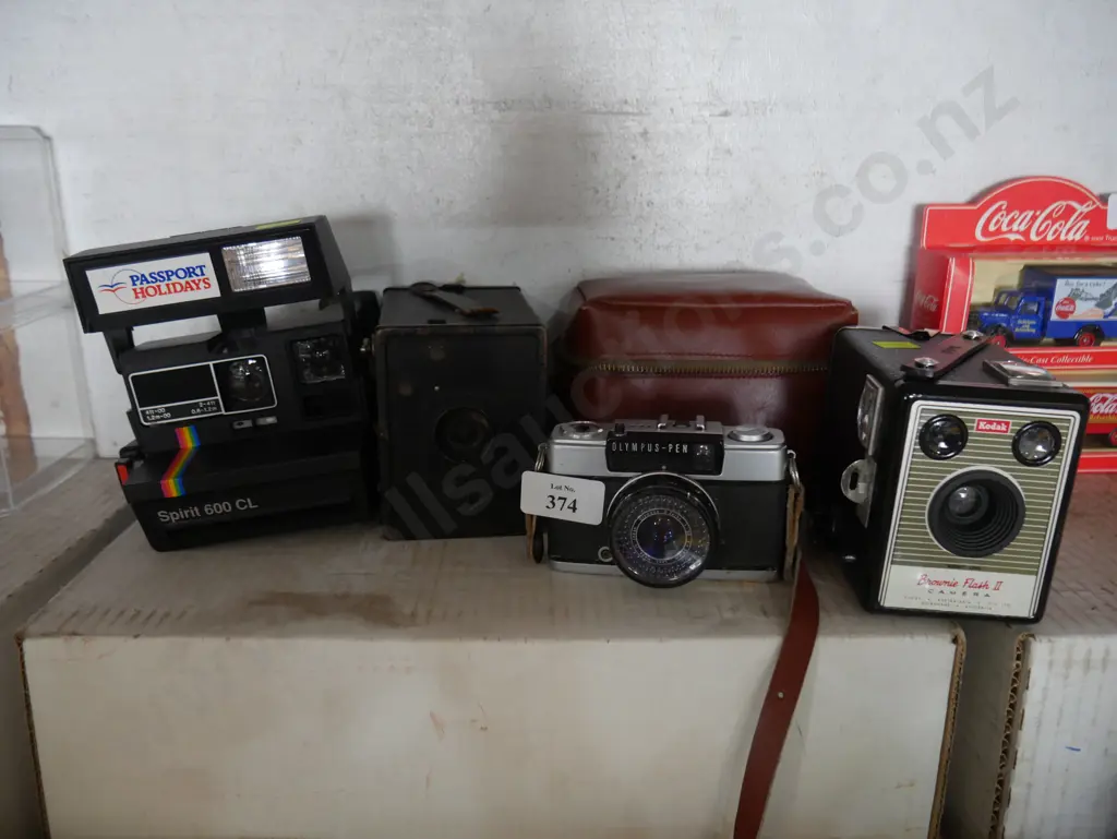 Assorted cameras Image 1++