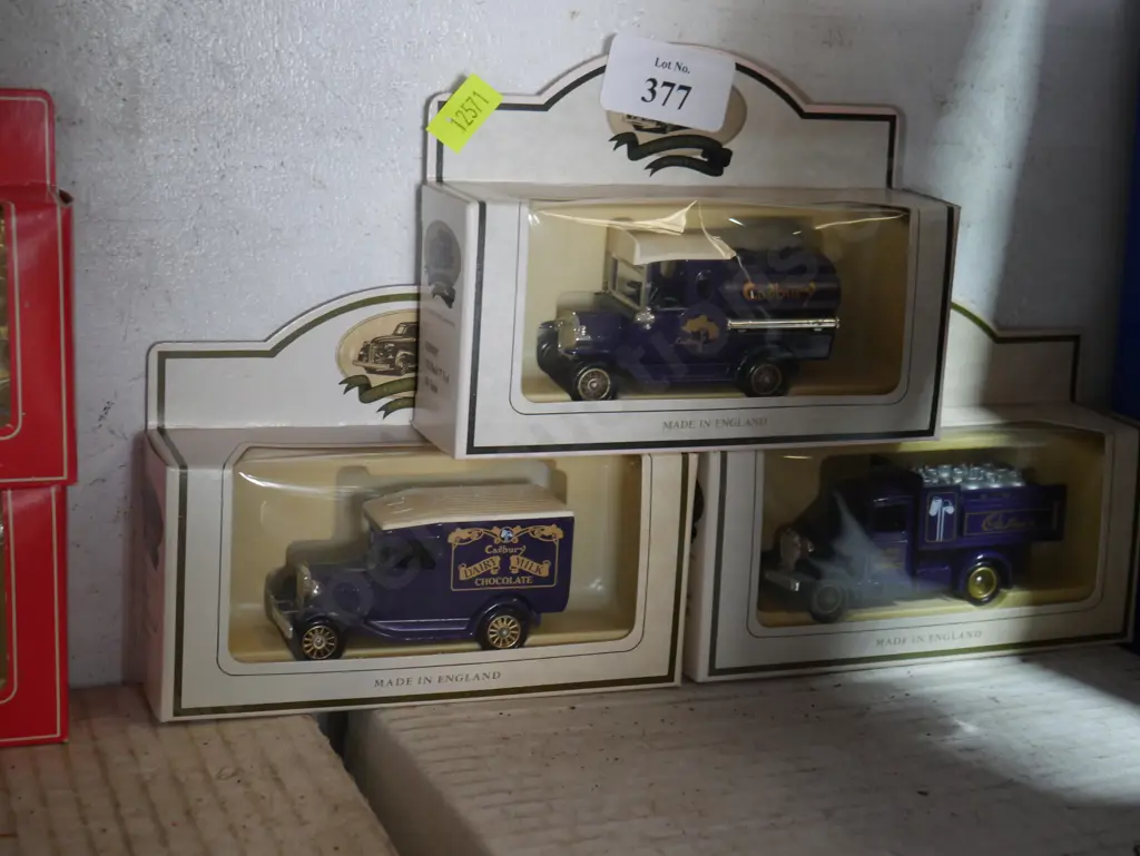 3 Cadbury model trucks Image 1++