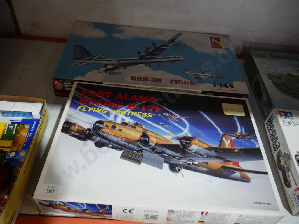 2 kitset model aircraft Image 1++