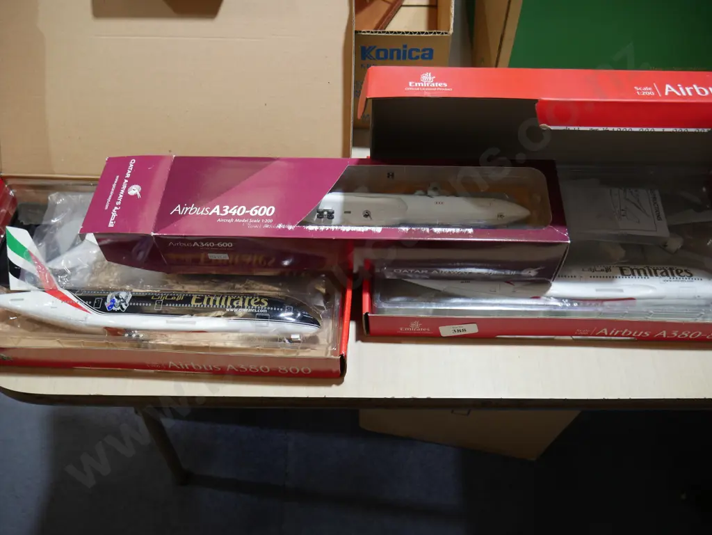 3 model aircraft Image 1++