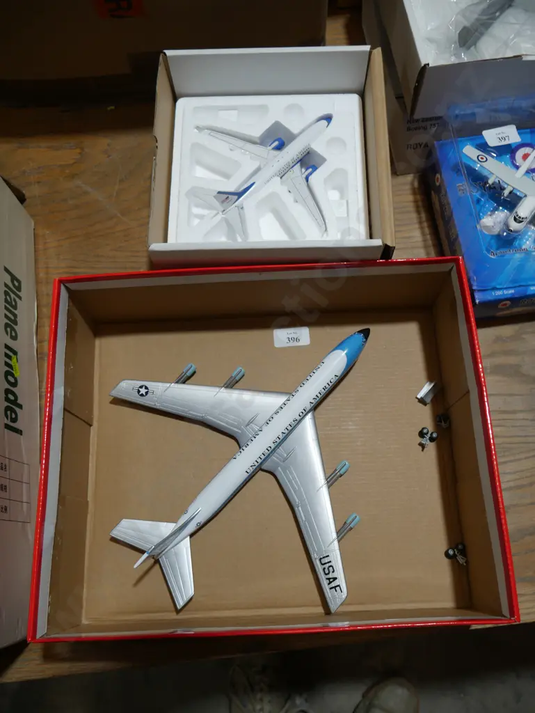 2 model aircraft Image 1++