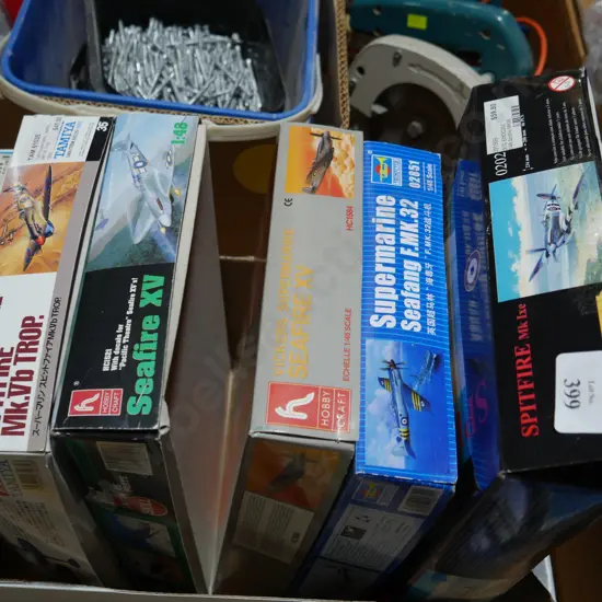 Assorted kitset model aircraft