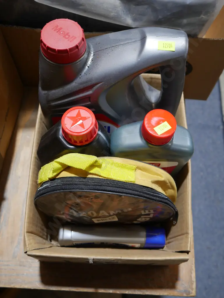 Oil, jumper leads etc Image 1++