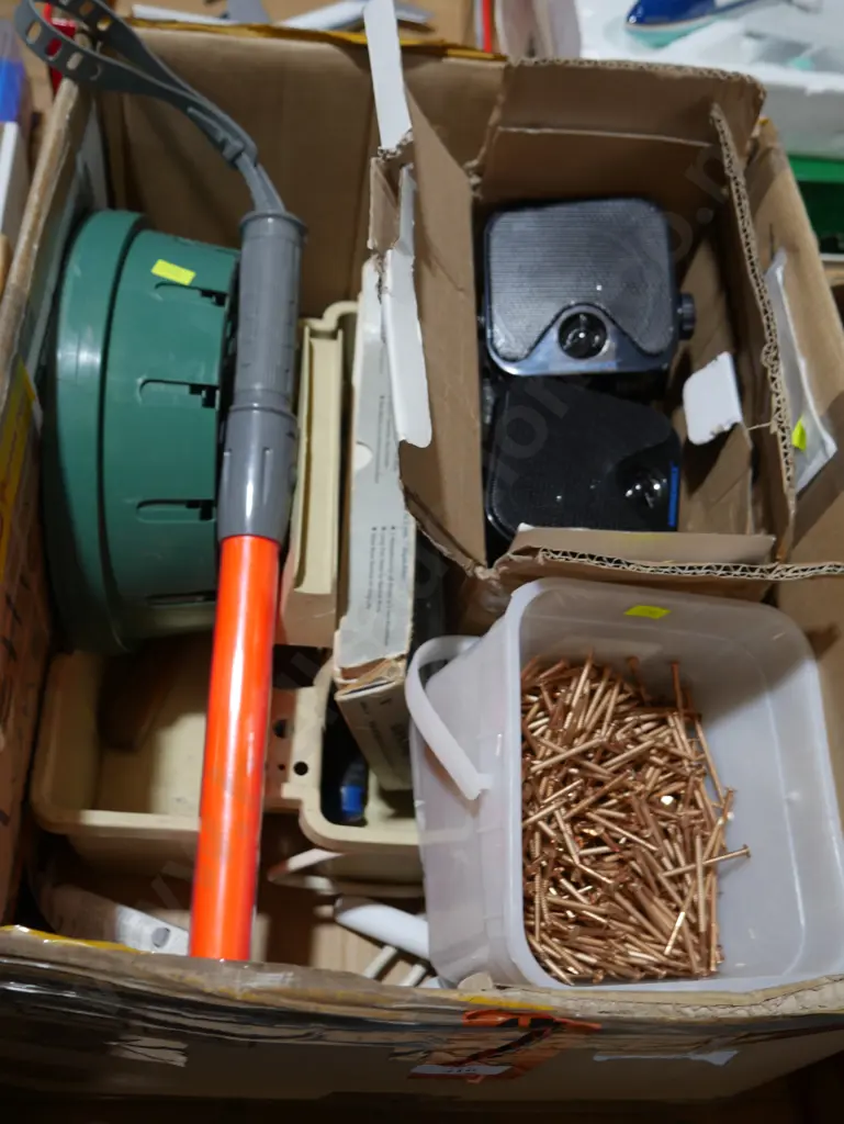 Copper nails etc Image 1++