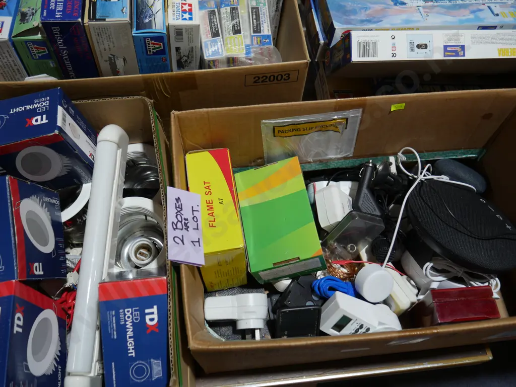 Electrical sundries etc Image 1++