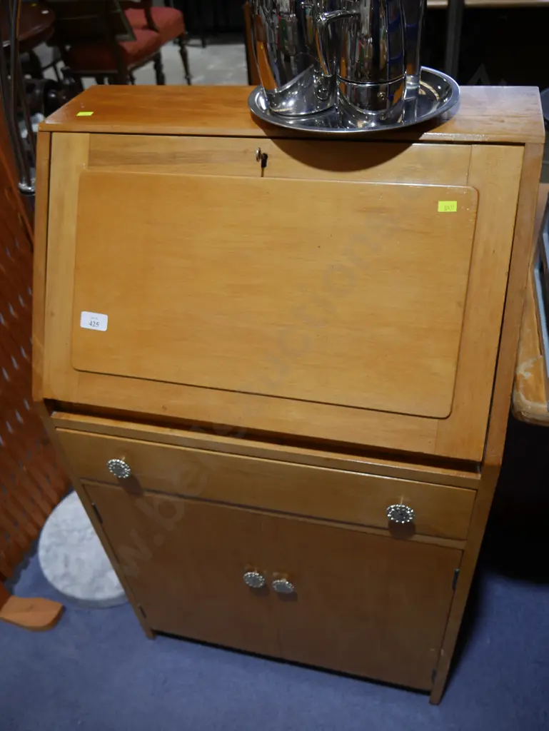 Dropfront desk Image 1++